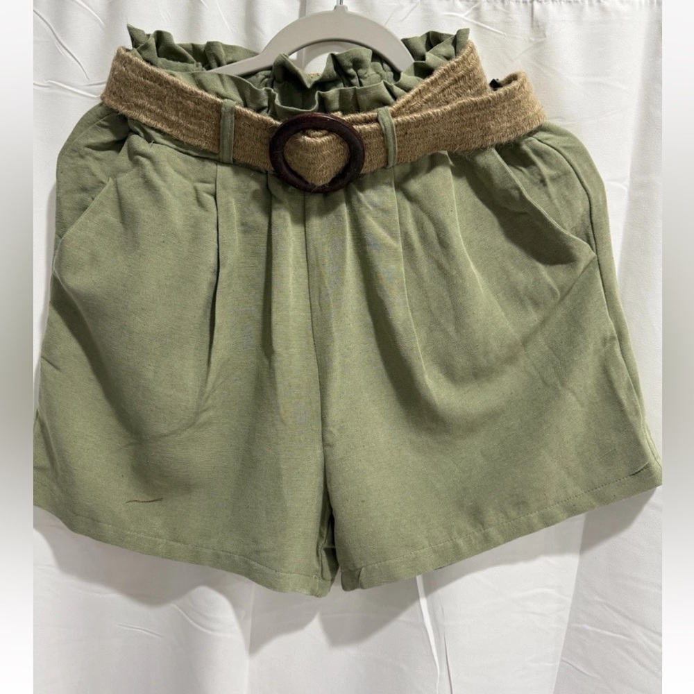 Fast Perry Khaki High-Waisted Paperbag Shorts with Braided Belt – Size L